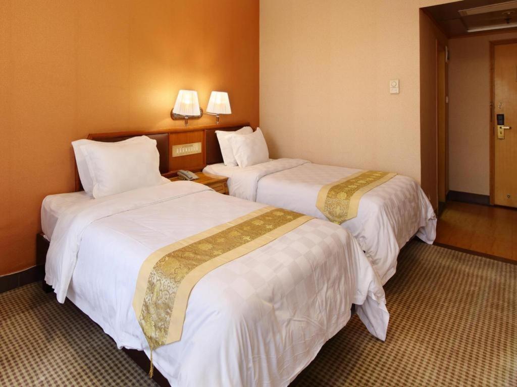 Nanfang Dasha Hotel Canton Extérieur photo